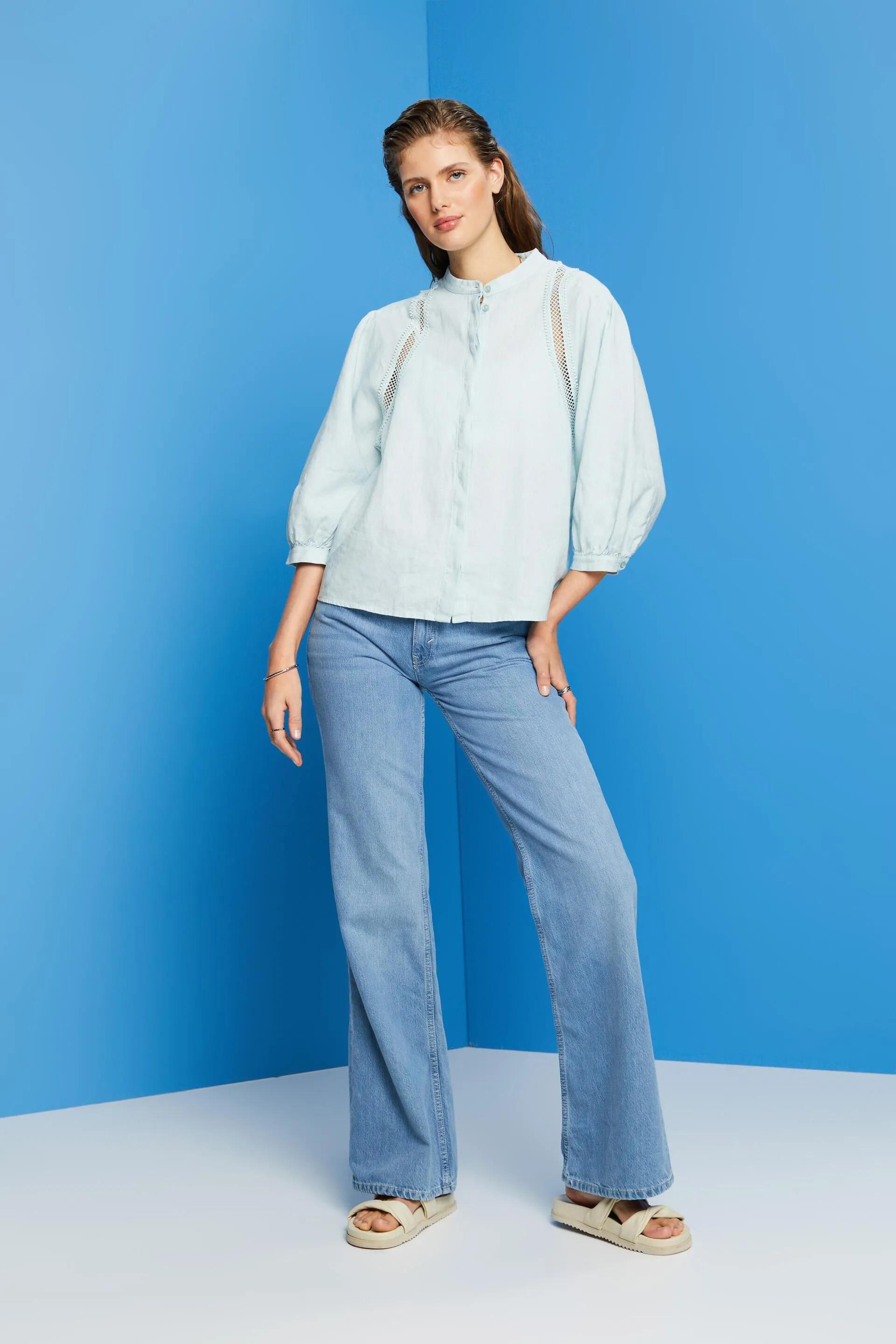 Blusa in tessuto in lino