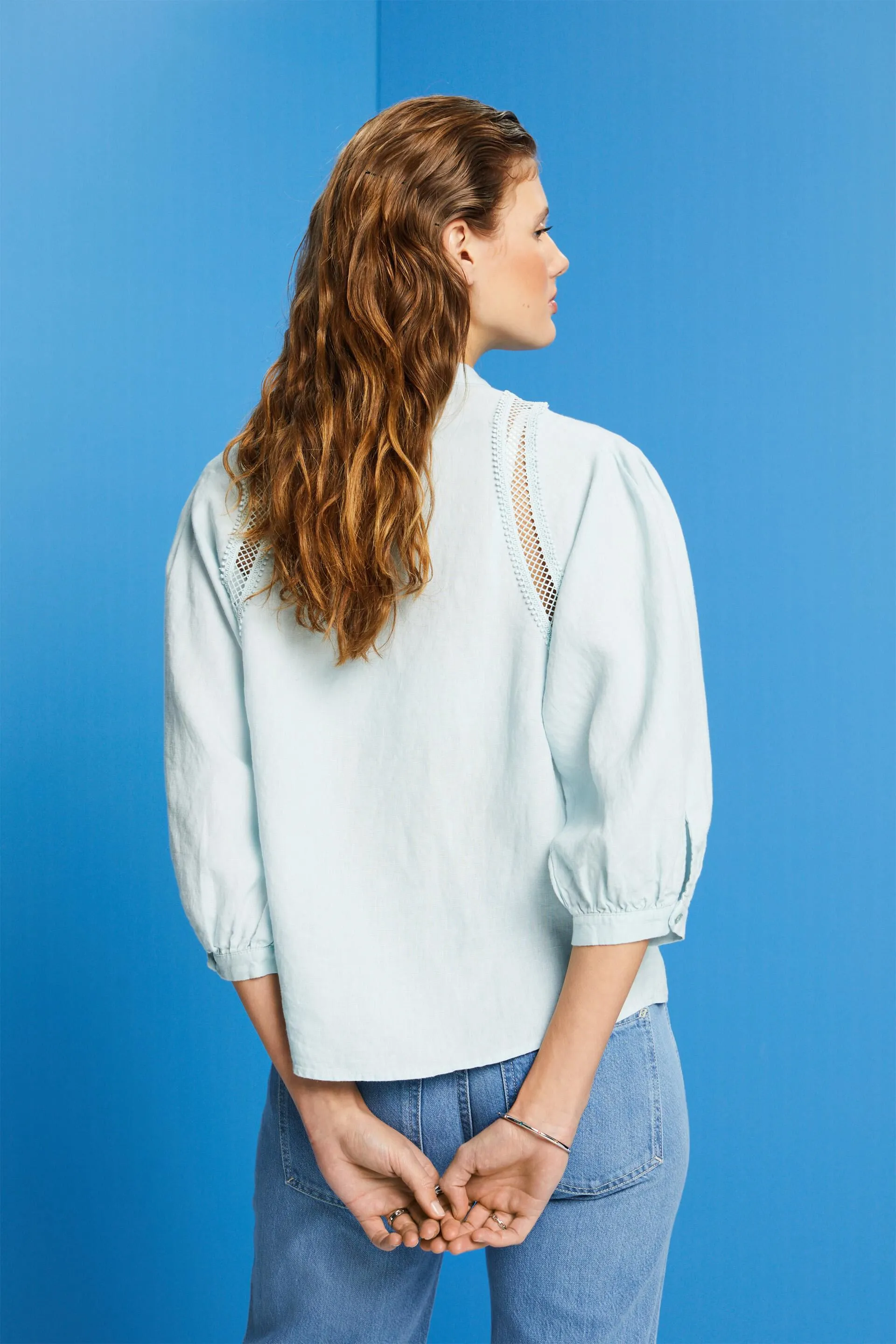 Blusa in tessuto in lino