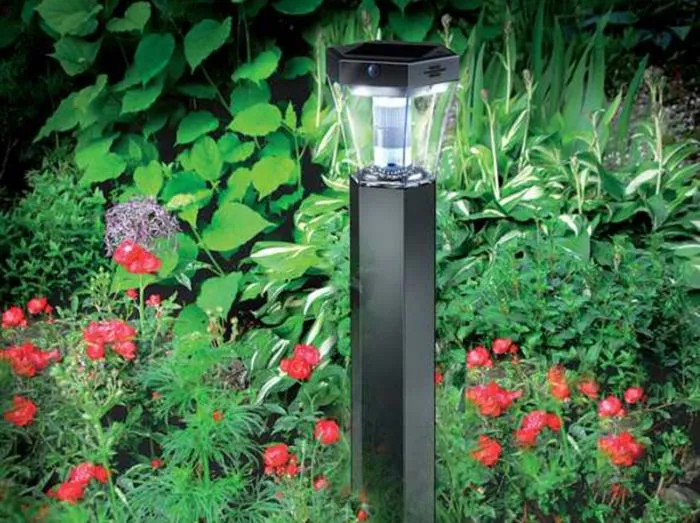 Brennenstuhl LED FL13007 lampada ad energia solare