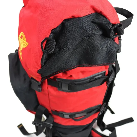 Brunner zaino equipe 40L colore nero e rosso