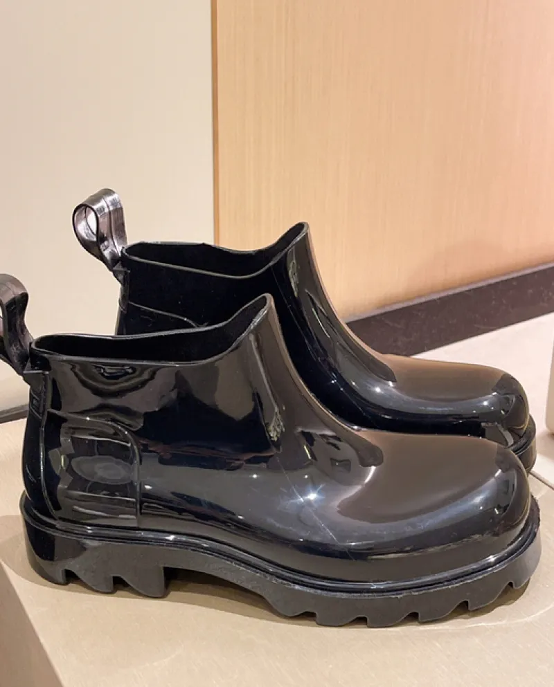Colore della caramella Scarpe Da Acqua Impermeabili Donne Tubo Corto Caviglia Stivali Da Pioggia 2022 Autunno di Nuovo Modo Stiv