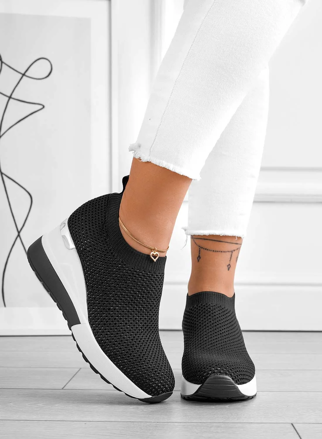 GINA - Sneakers nere in tessuto elastico