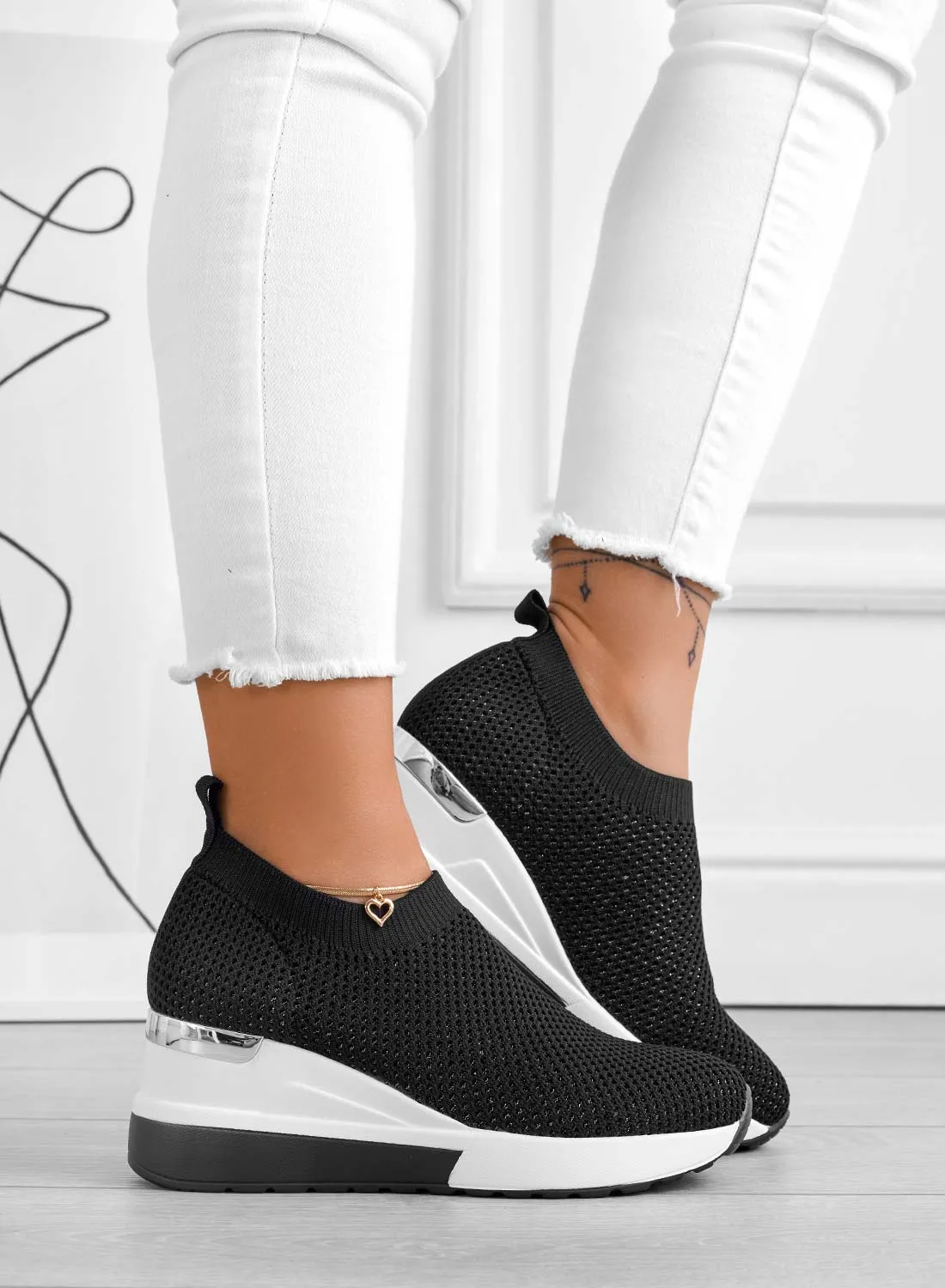 GINA - Sneakers nere in tessuto elastico