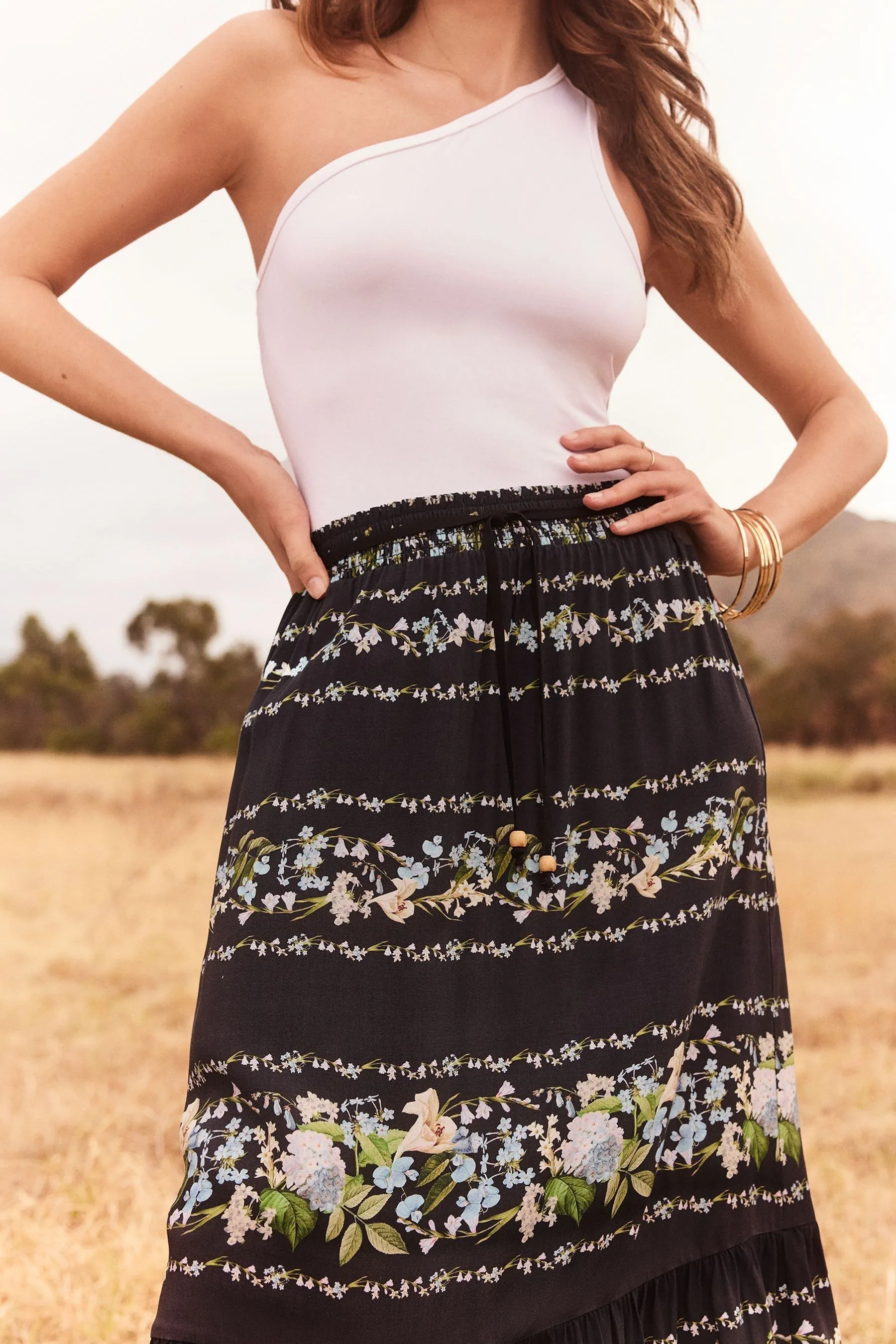 Lipsy - Gonna maxi a balze con stampa
