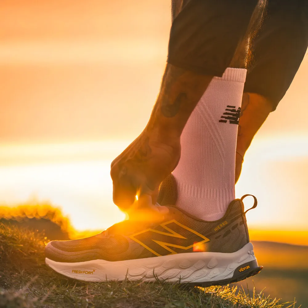 New Balance Fresh Foam X Hierro v8 scarpe da trail running- SS24