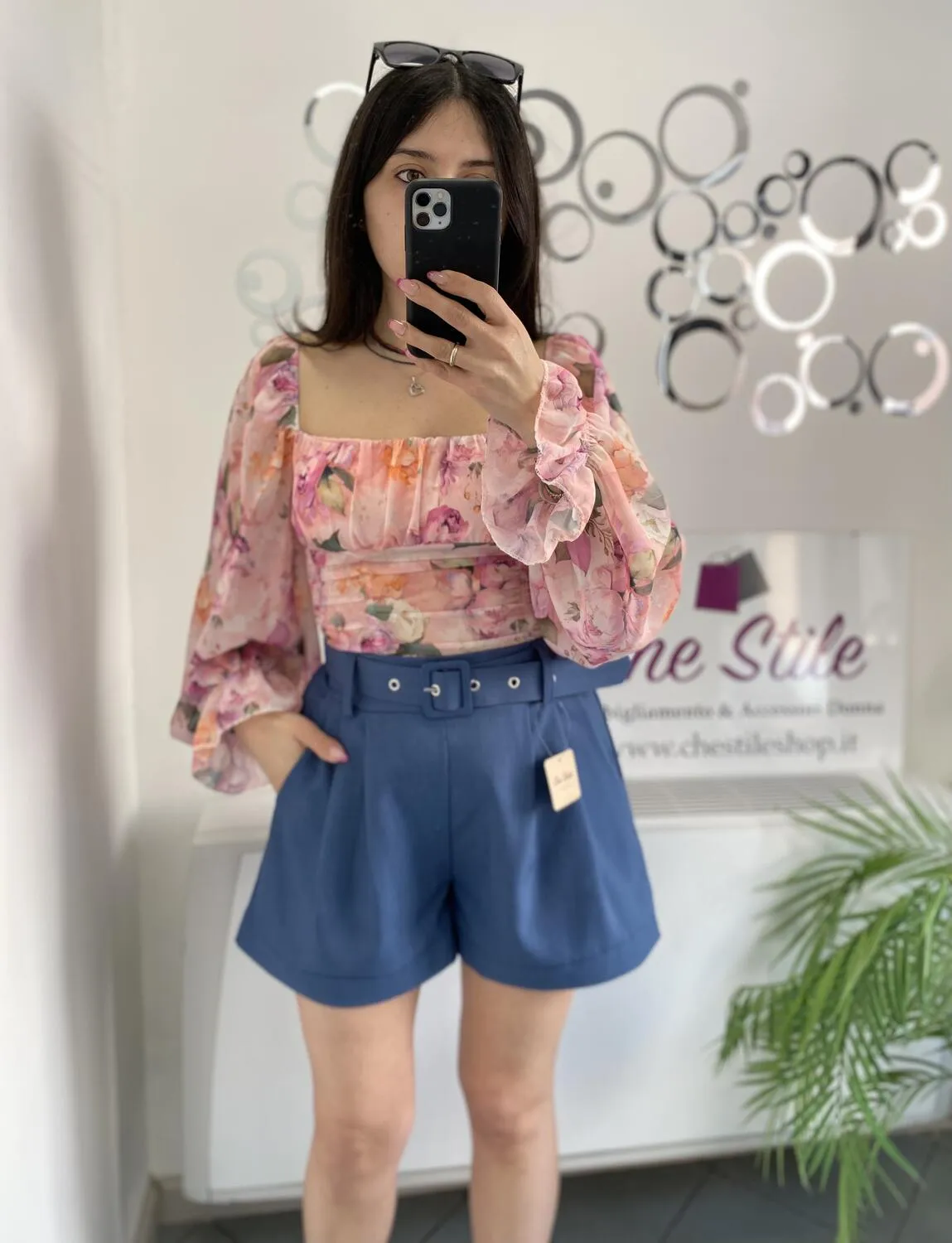 NEW Shorts in tessuto tinta unita