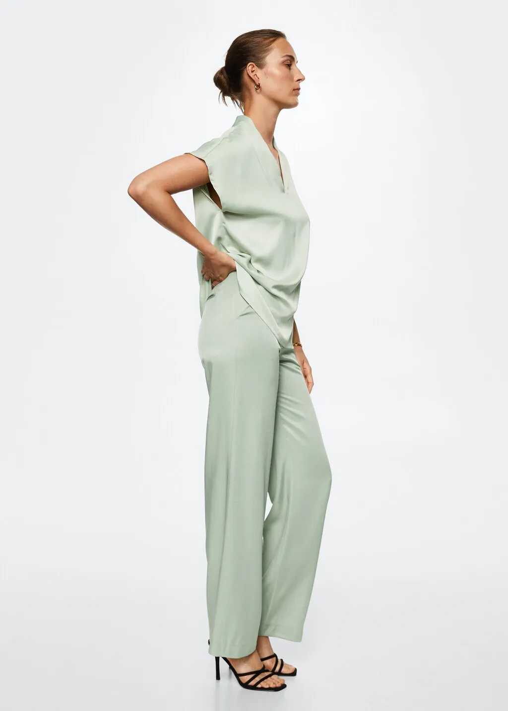Pantaloni diritti completo