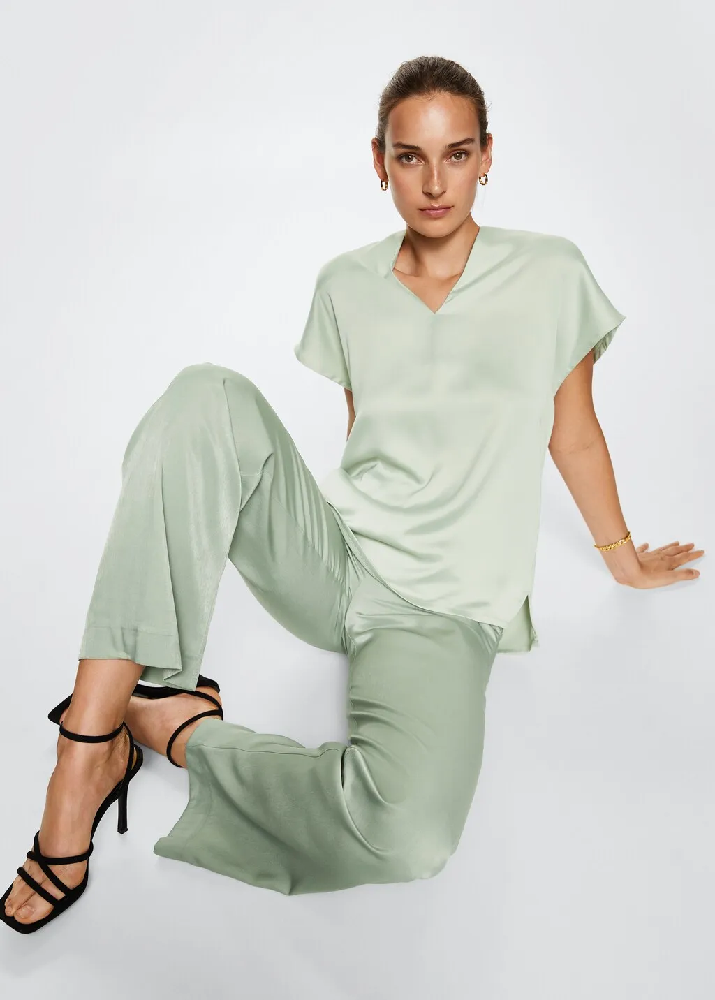 Pantaloni diritti completo