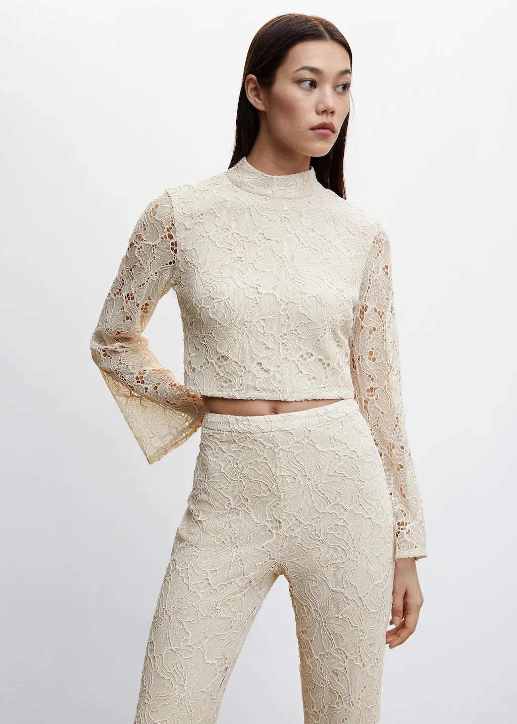 Pantaloni flare pizzo