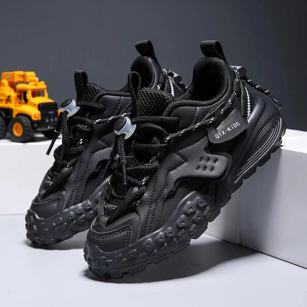 Scarpe da ginnastica per bambini Comode Alla moda Tutte le partite Primavera e autunno Spinta principale Antiscivolo Resistente