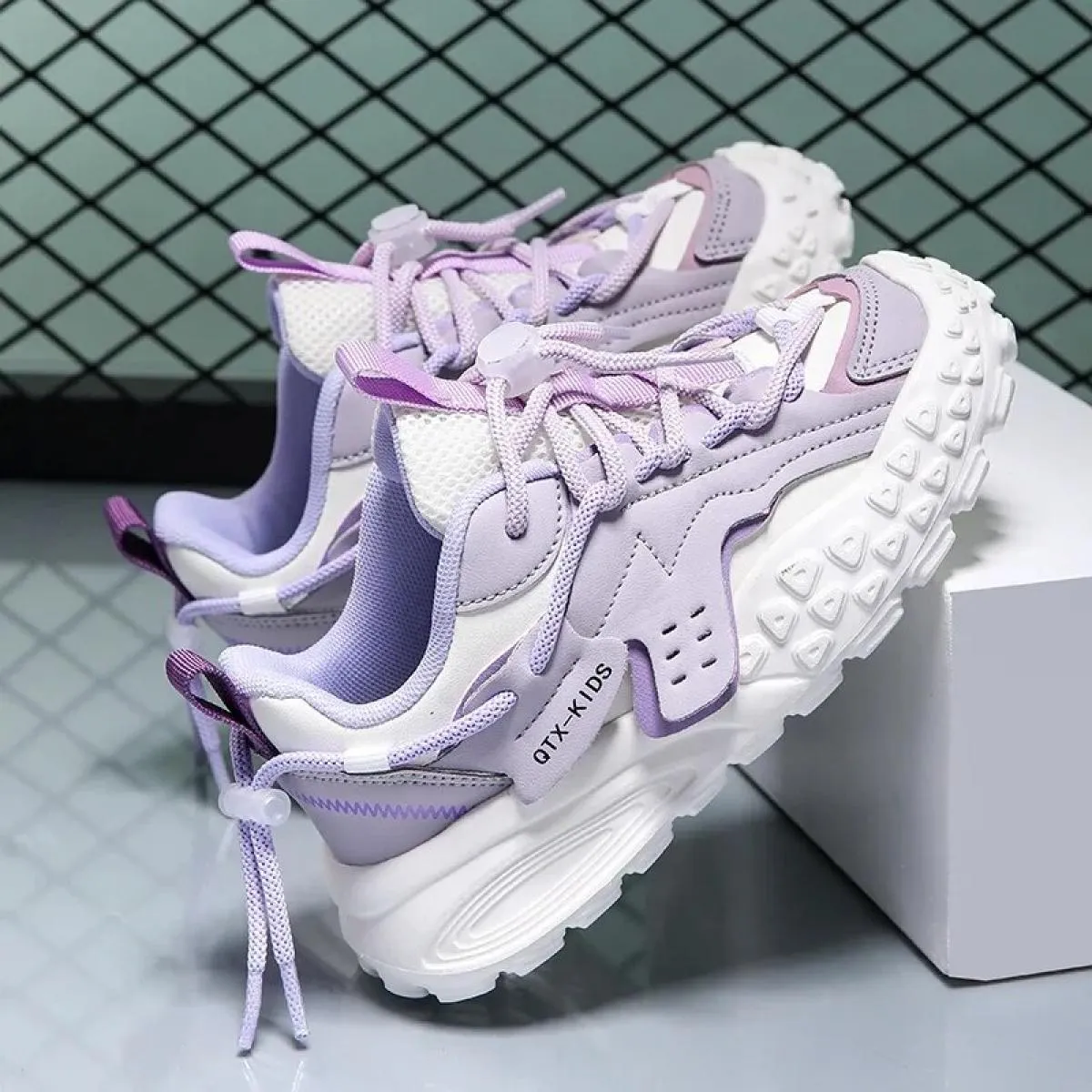 Scarpe da ginnastica per bambini Comode Alla moda Tutte le partite Primavera e autunno Spinta principale Antiscivolo Resistente