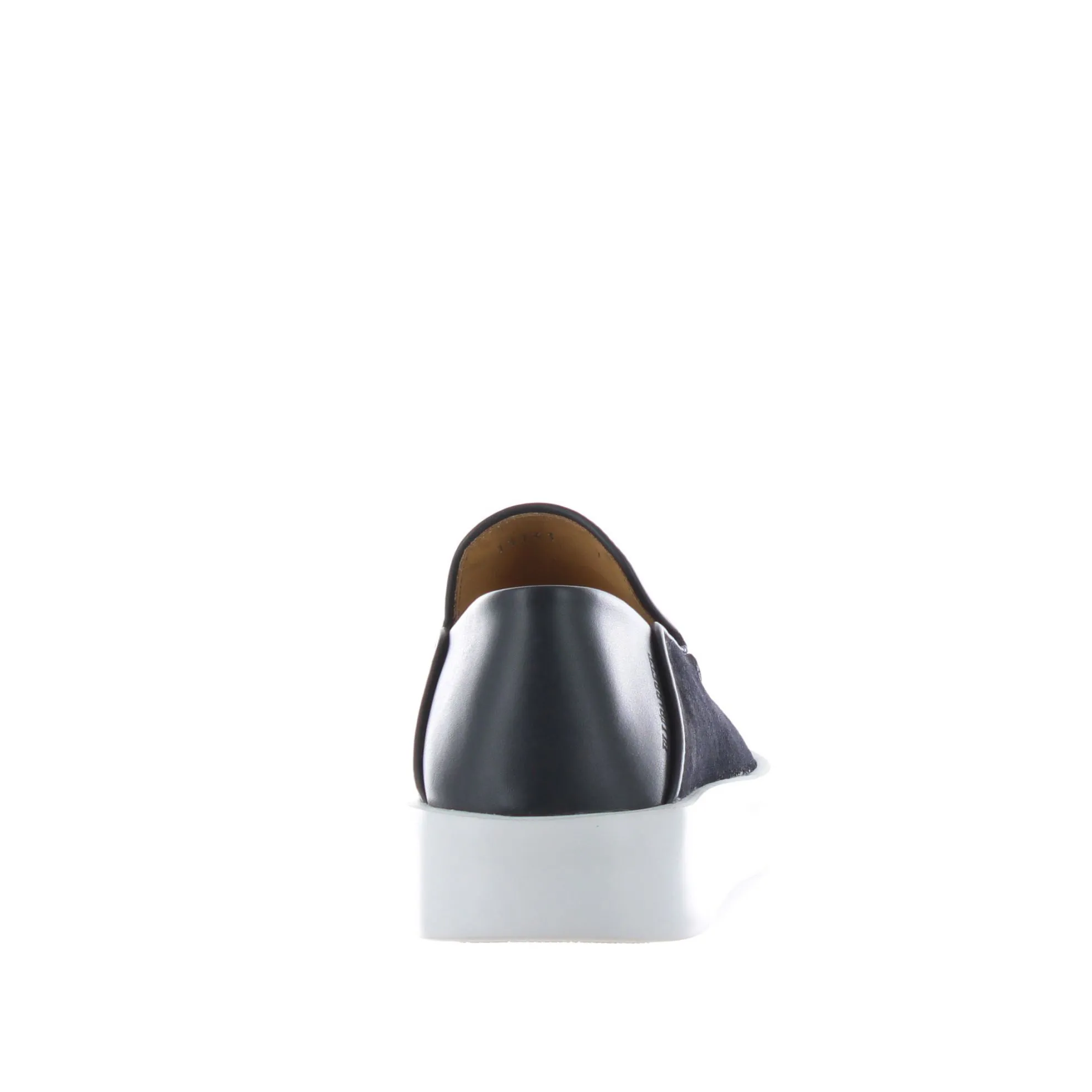 Slip on in pelle scamosciata