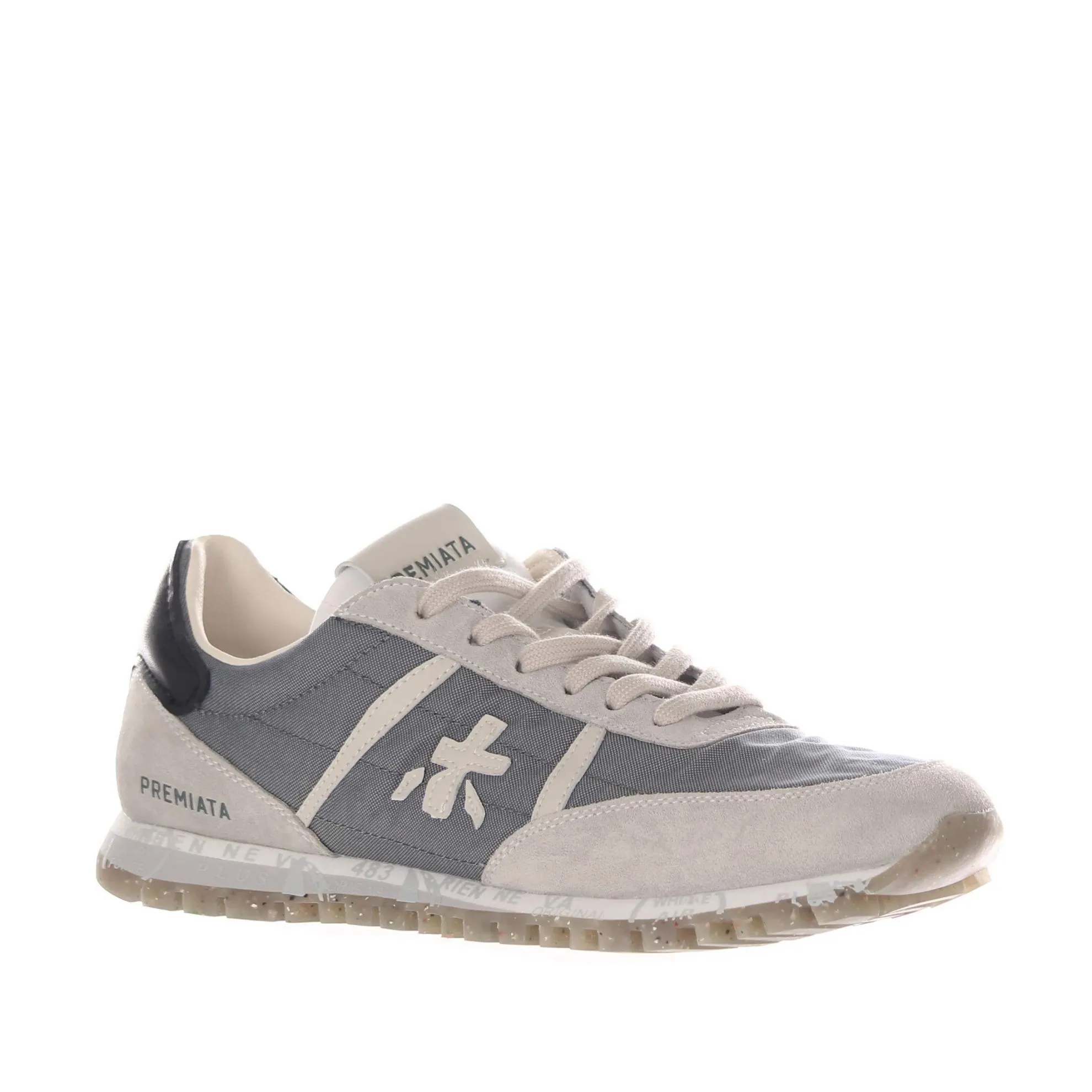 Sneaker in camoscio e tessuto tecnico
