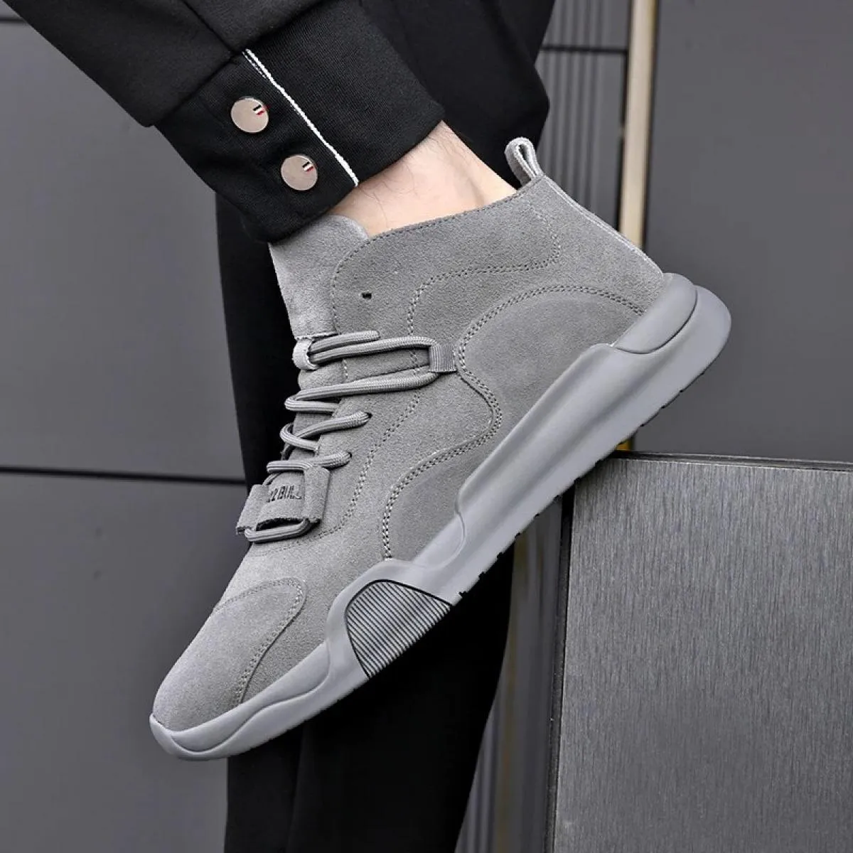Station Fashion Brand Blast Street Scarpe alte con suola morbida per uomo Nuove scarpe da tavolo Air Force High Bang in vera pel