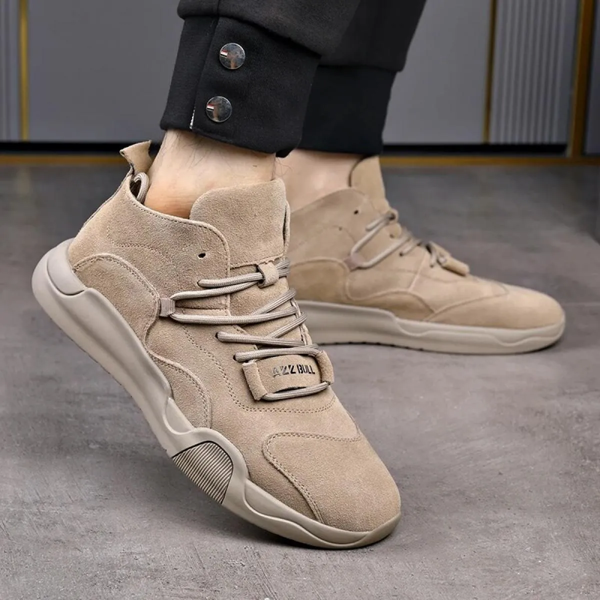Station Fashion Brand Blast Street Scarpe alte con suola morbida per uomo Nuove scarpe da tavolo Air Force High Bang in vera pel