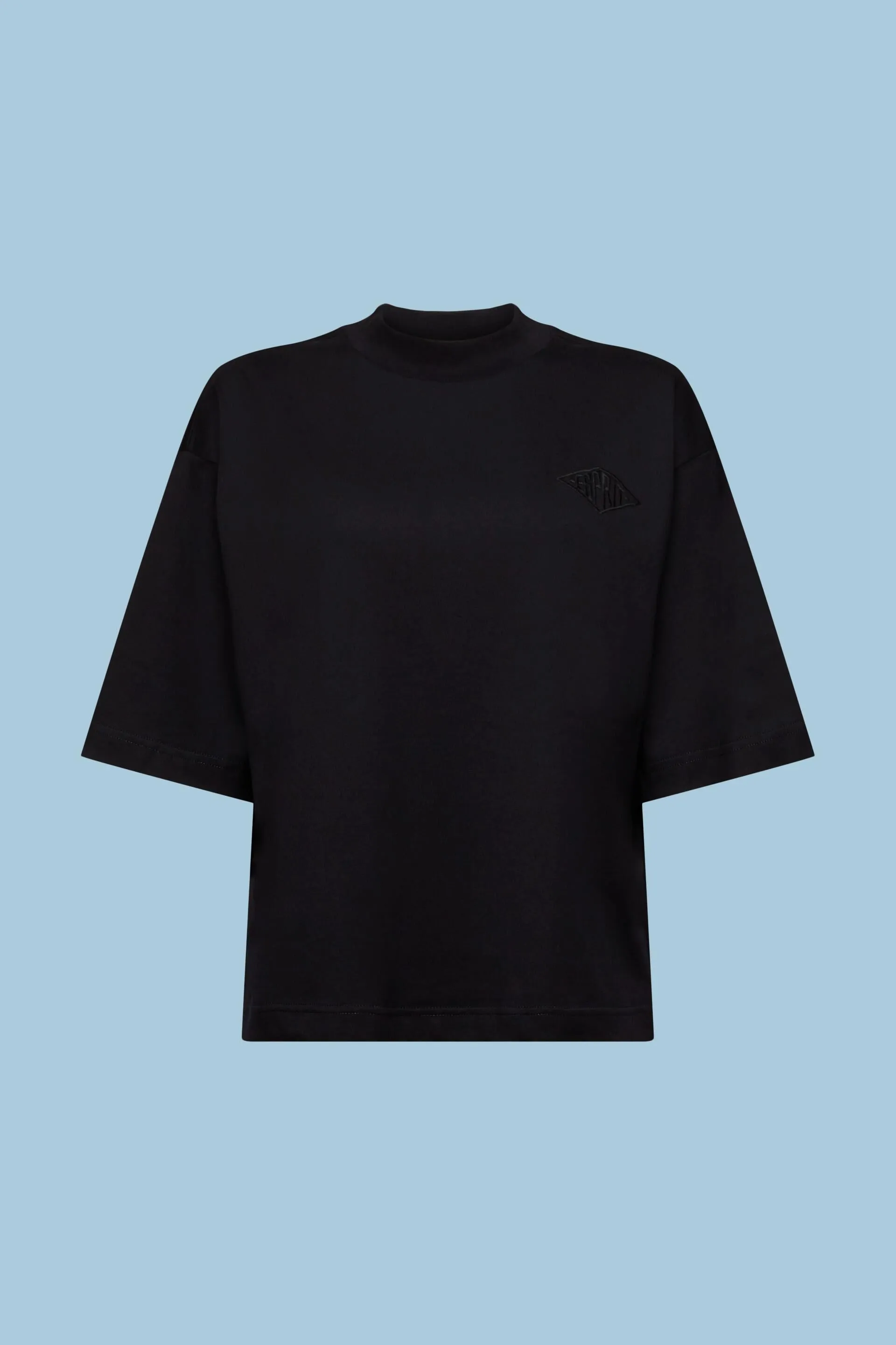 T-shirt con logo e collo a lupetto