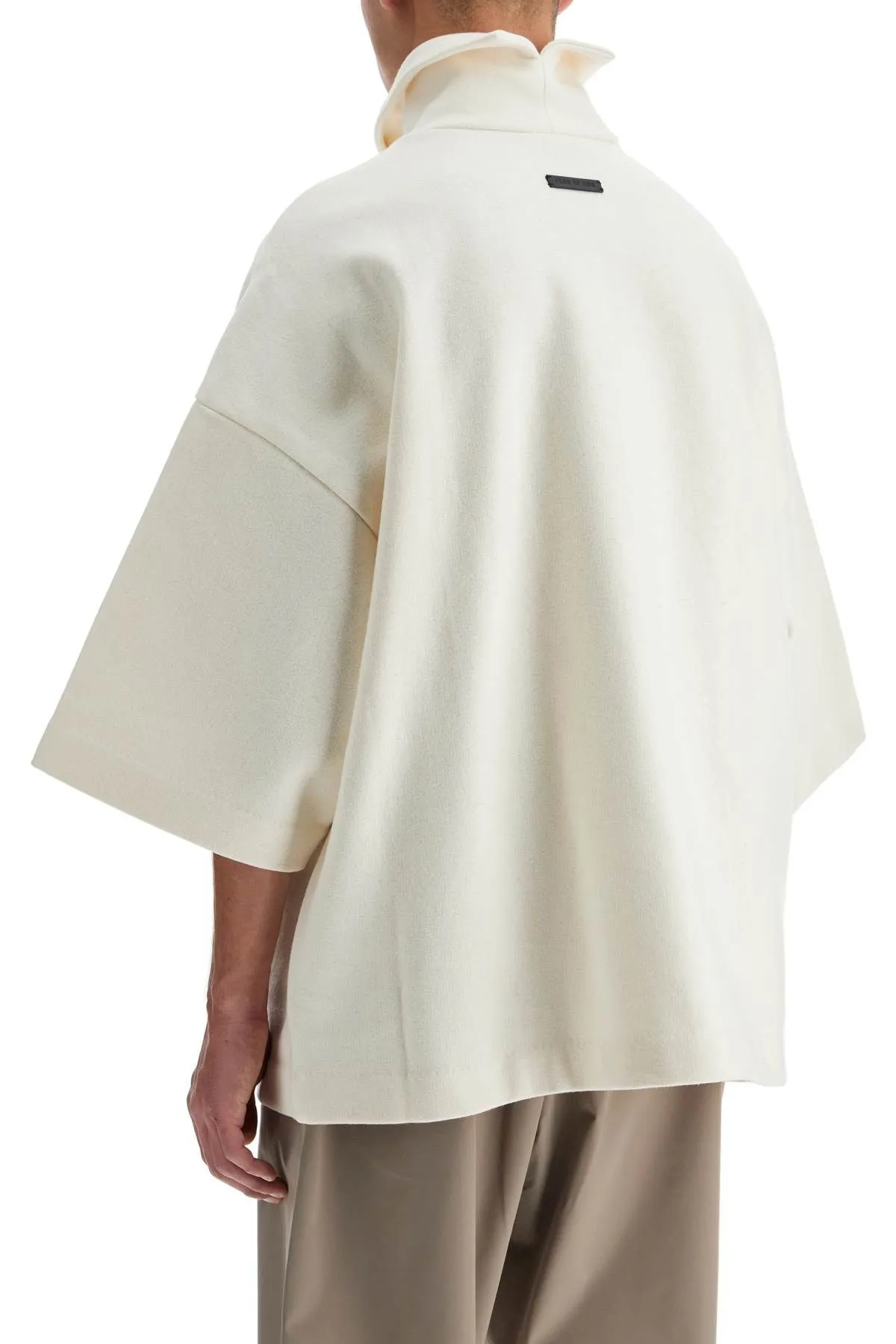 T-shirt oversize a collo alto