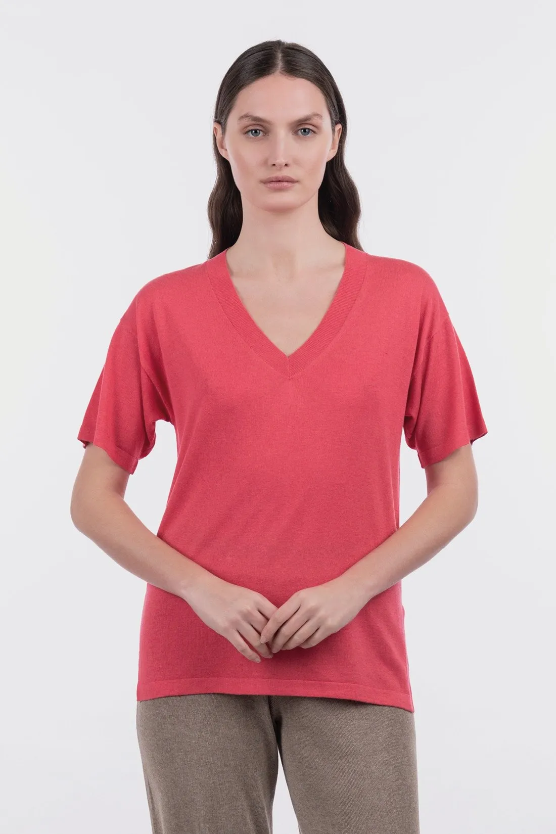 T-shirt oversize collo V