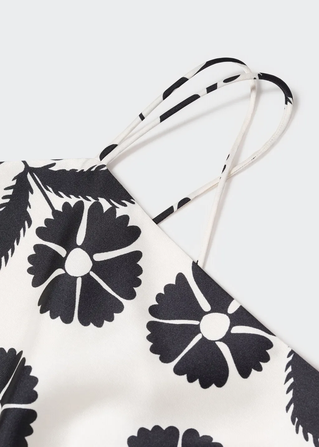 Vestito a tuta halter schiena scoperta